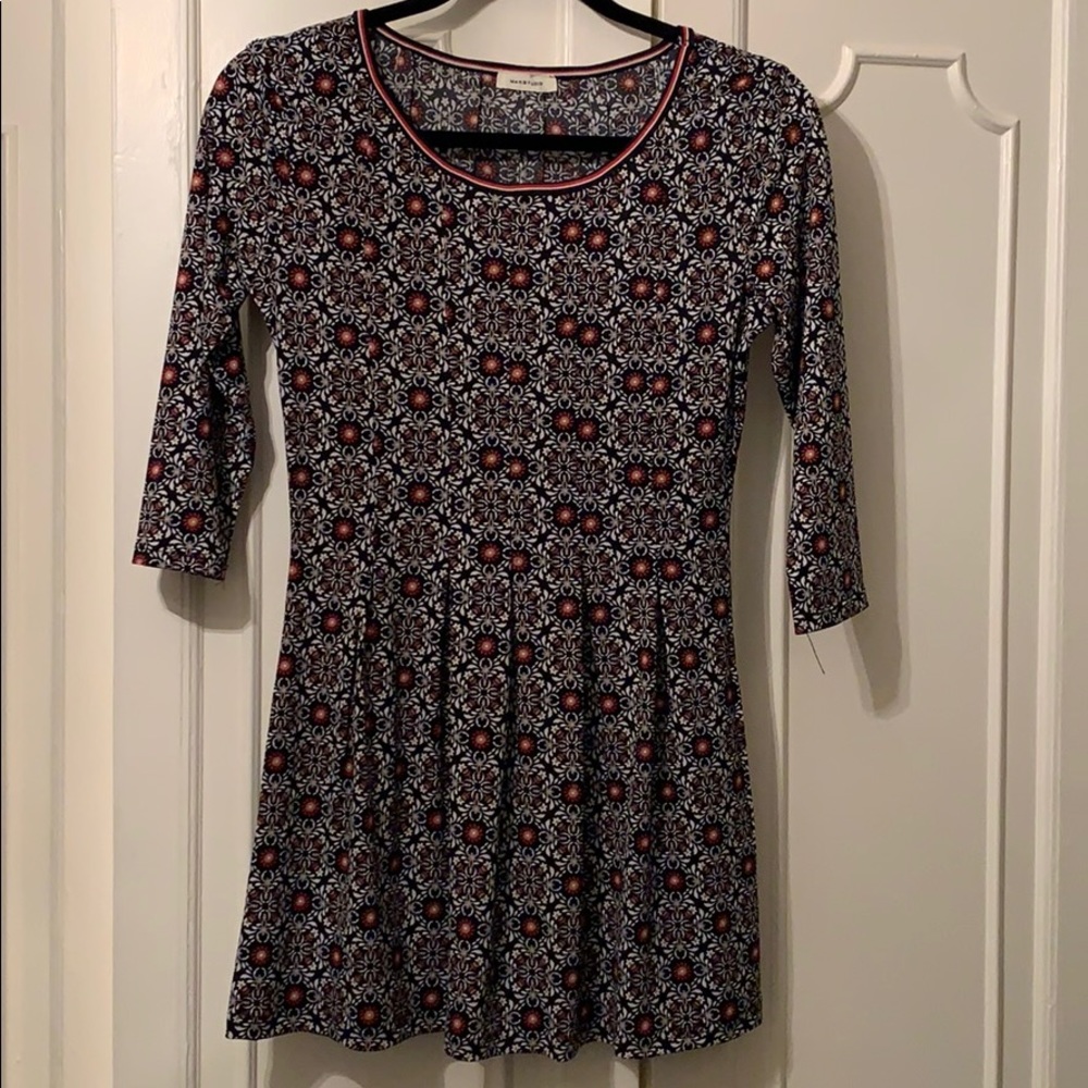 Max studio long sleeve dress. XS/S. Navy/burgundy